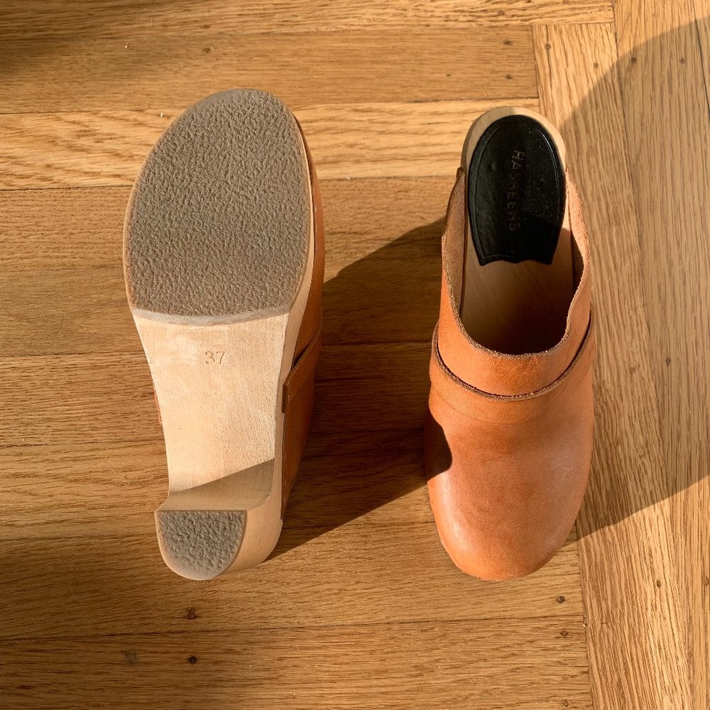 SWEDISH HASBEENS CLOGS 37 / 7